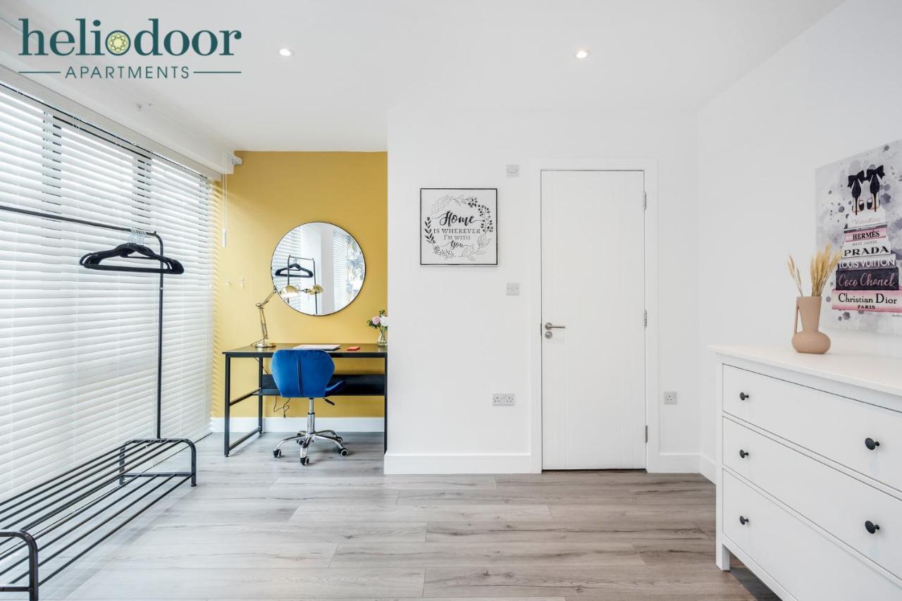 Milton Keynes Apartments, Sleeps Up To 5, Free Parking, Free Wifi & Movies, 7 Mins Drive To Milton Keynes Central Station For Direct Trains To London & The North Экстерьер фото