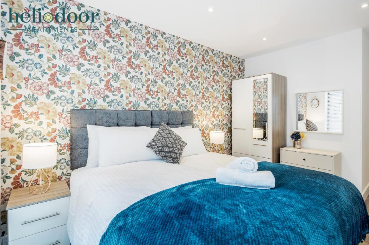 Milton Keynes Apartments, Sleeps Up To 5, Free Parking, Free Wifi & Movies, 7 Mins Drive To Milton Keynes Central Station For Direct Trains To London & The North Экстерьер фото