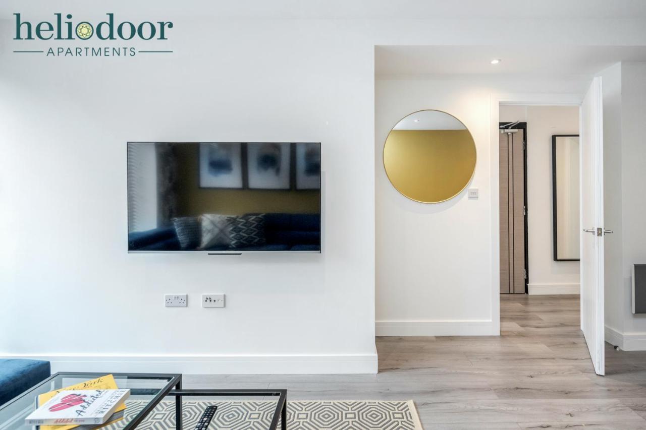 Milton Keynes Apartments, Sleeps Up To 5, Free Parking, Free Wifi & Movies, 7 Mins Drive To Milton Keynes Central Station For Direct Trains To London & The North Экстерьер фото