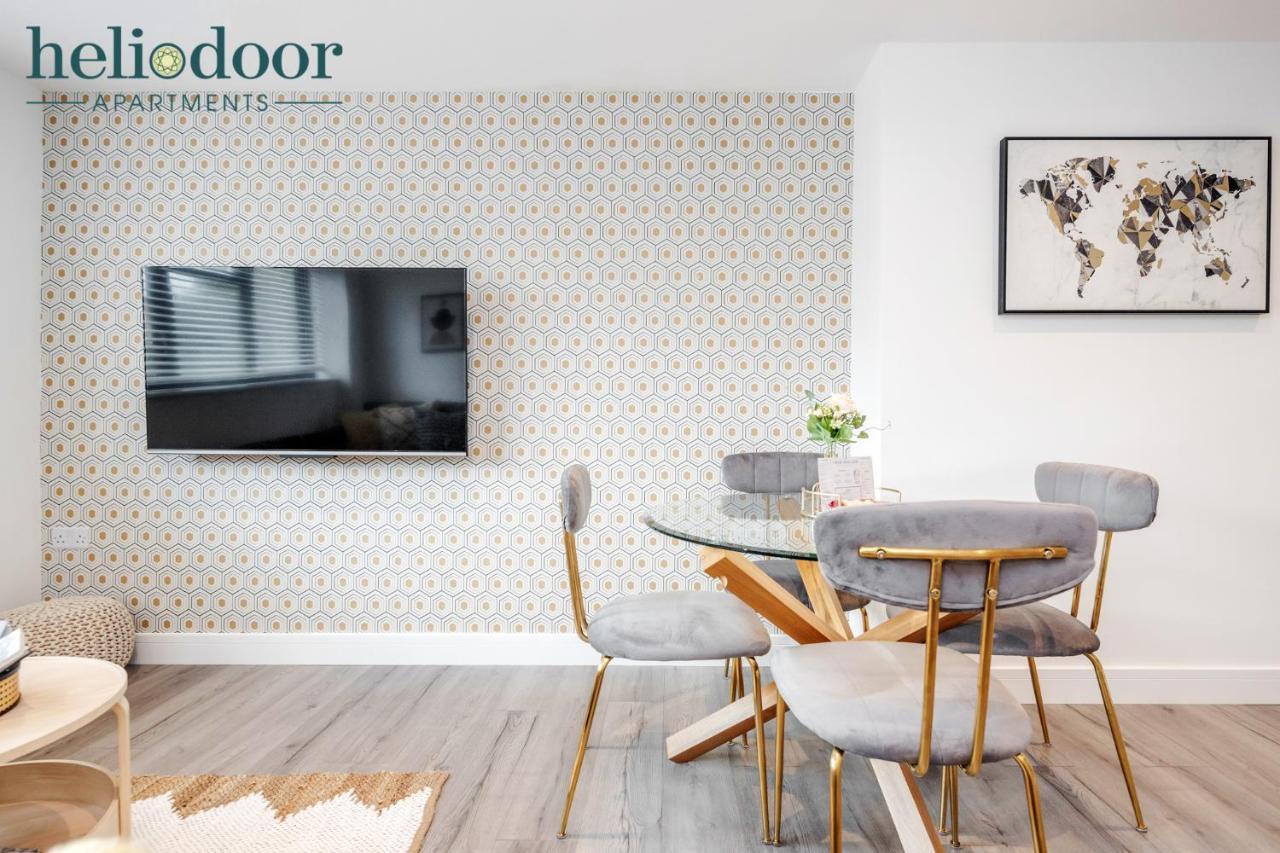 Milton Keynes Apartments, Sleeps Up To 5, Free Parking, Free Wifi & Movies, 7 Mins Drive To Milton Keynes Central Station For Direct Trains To London & The North Экстерьер фото